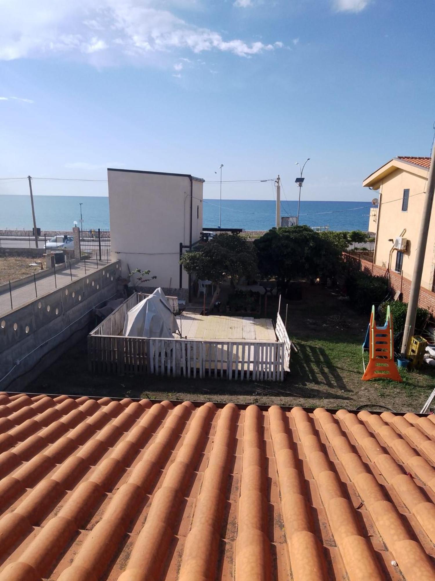 Casa Del Sole Apartment Campofelice Di Roccella Bagian luar foto